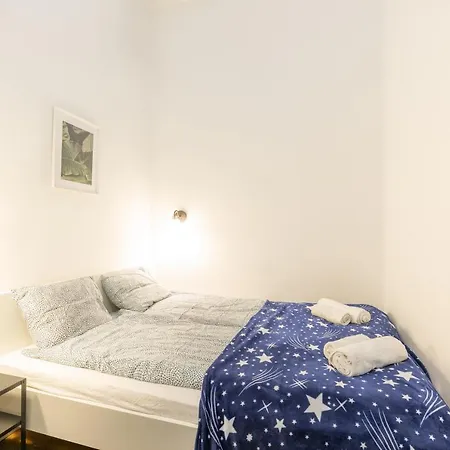 Apartman Népszinház 16 Tiny