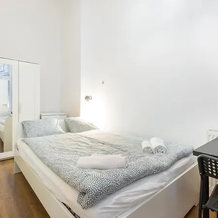 Nepszinhaz 16 Tiny Apartament
