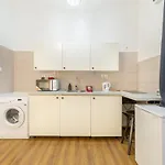 Nepszinhaz 16 Tiny Budapest